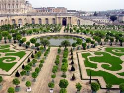 Версальские сады: памятник ландшафтного дизайна